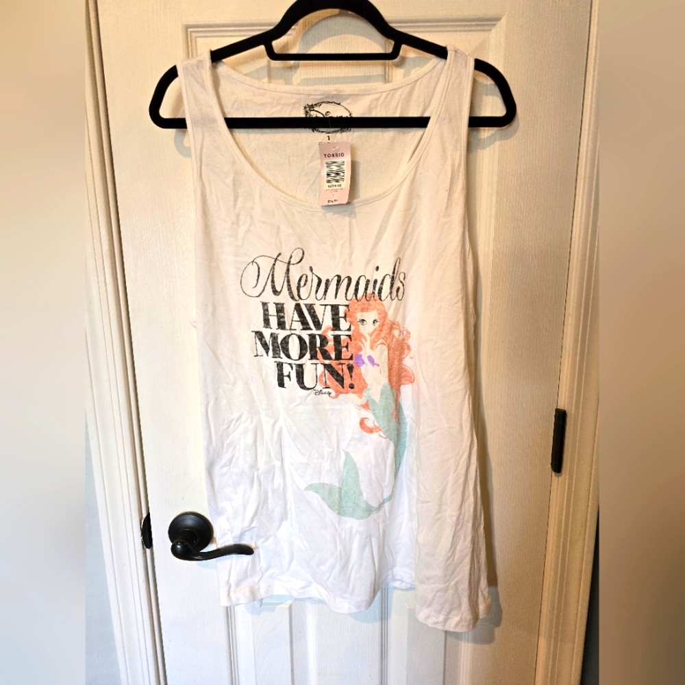 NWT Torrid Ariel Tank Size 1